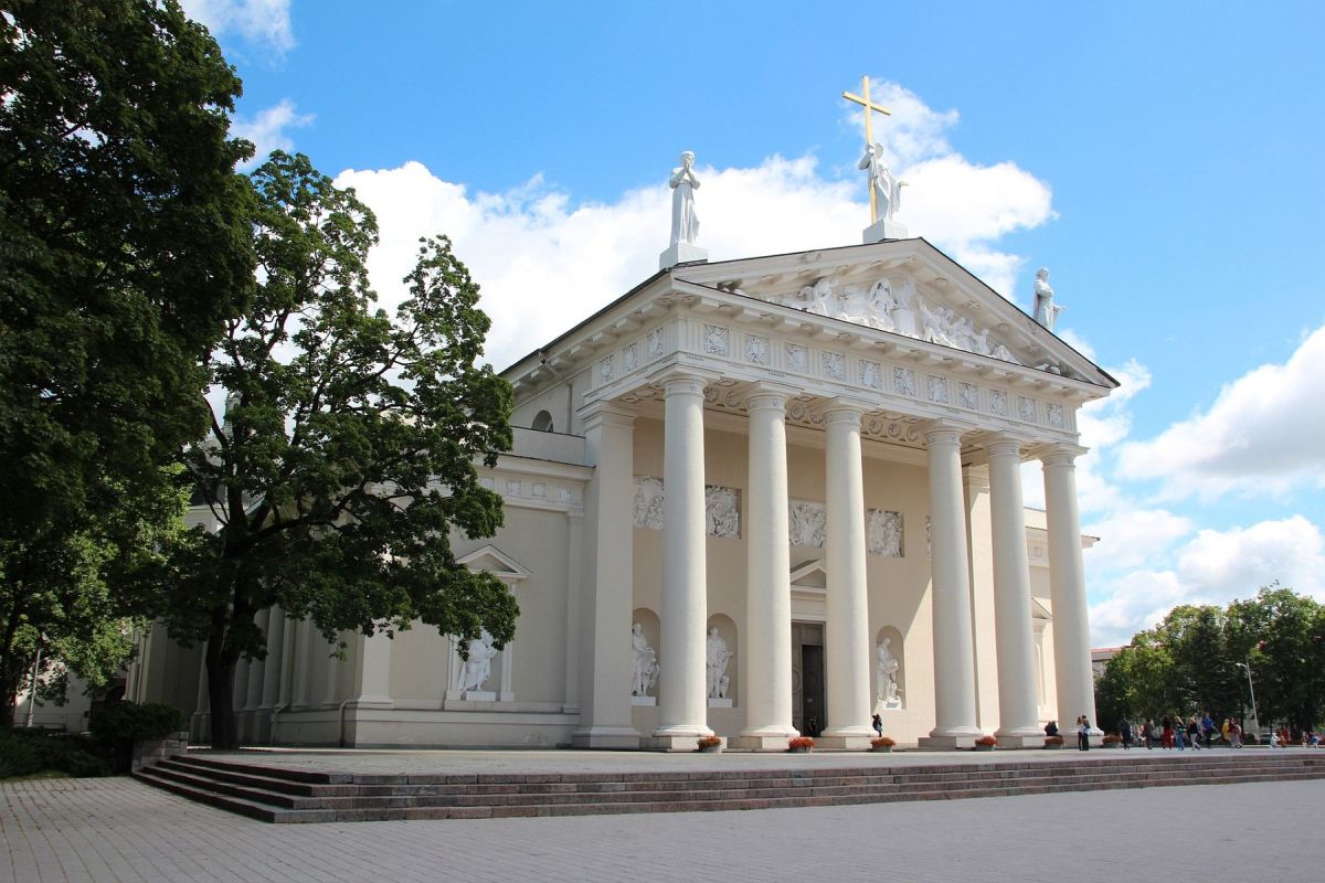 LITWA - U BAŁTYCKIEGO SĄSIADA