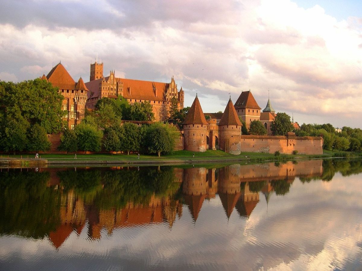 TORUŃ + MALBORK